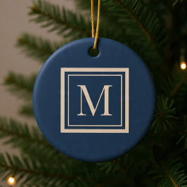 Aangepaste blauwe en vanille omlijste monogram keramisch ornament
