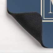 Aangepaste blauwe en vanille omlijste monogram muismat (Hoek)