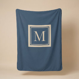 Aangepaste blauwe en vanille omlijste monogram sherpa deken