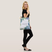 Aangepaste Blauwe Hortensia's  Tote Bag (Op model)