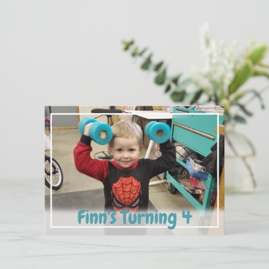 Aangepaste Blauwgroen blauwe jongen foto van Birth Kaart (Staand voorkant)