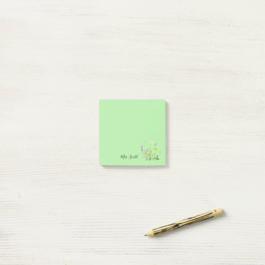 Aangepaste bloemrijke monogrammunt post-it® notes (Op bureau)