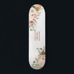 Aangepaste bloom Rustic Floral Monogram Naam Persoonlijk Skateboard<br><div class="desc">Floral rustic girly skateboard u met een naam of initialen kunt aanpassen door de personalize knoop hierboven te klikken</div>