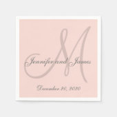 Aangepaste Blush Roze Gekleurde Monogram Papieren  Servetten (Voorkant)