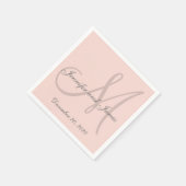 Aangepaste Blush Roze Gekleurde Monogram Papieren Servetten (Hoek)
