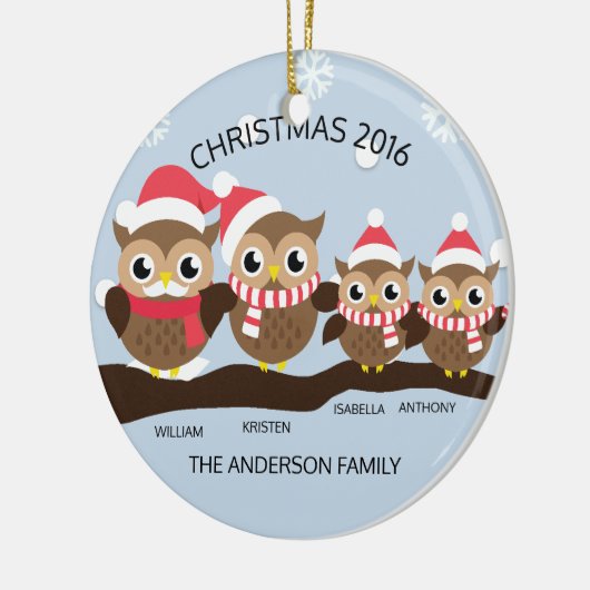 Aangepaste boomkorfamilie met vier kerst keramisch ornament (Links)