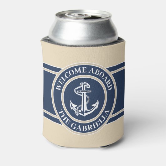 Aangepaste bootnaam: wit anker op zand taupe beige blikjeskoeler (Blikje Achterkant)