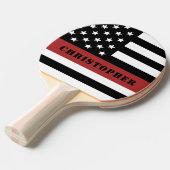 Aangepaste brandweerman met rode lijn vlag tafeltennisbatje (Voorkant Gekanteld)