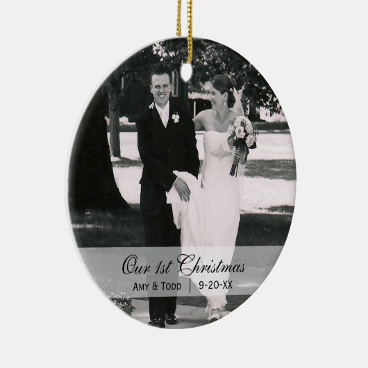 Aangepaste bruiloft  | Eerste kerstfotoversiering Keramisch Ornament (Rechts)