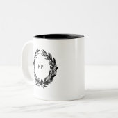 Aangepaste bruiloft Monogram Naam Krans Tweekleurige Koffiemok (Voorkant links)