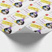 Aangepaste cartoon pinguïn verjaardag cadeau verpa cadeaupapier (Hoek)