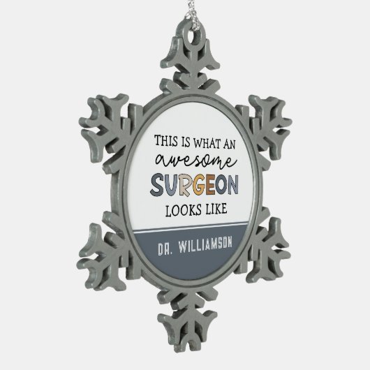 Aangepaste chirurg Geweldige chirurgische schenkin Tin Sneeuwvlok Ornament (Links)