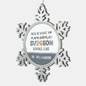 Aangepaste chirurg Geweldige chirurgische schenkin Tin Sneeuwvlok Ornament (Rechts)