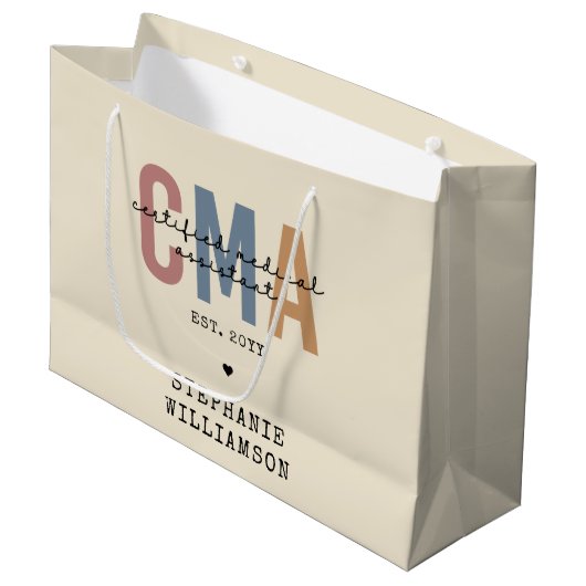 Aangepaste CMA Certified Medical Assistant Groot Cadeauzakje (Voorkant Gekanteld)