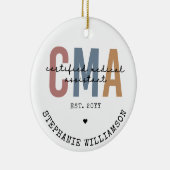 Aangepaste CMA Certified Medical Assistant Keramisch Ornament (Rechts)
