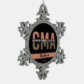 Aangepaste CMA Certified Medical Assistant Leopard Tin Sneeuwvlok Ornament (Links)