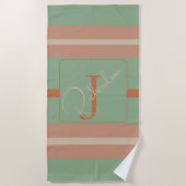 Aangepaste Coral Sage Streep Monogram Boho Pastel  Strandlaken (Voorkant)
