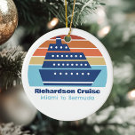 Aangepaste cruiseschepen reis zonnescherm keramisch ornament<br><div class="desc">Koel een aangepast cruiseschip met kerstversiering voor je familiereünie of een lenteseizoen naar Bermuda,  de Bahama's of de Caraïben. Pas deze schattige koepel aan met je familienaam en bestemming of jaar.</div>