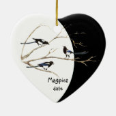 Aangepaste Dated Magpie Family Waterverf Bird Keramisch Ornament (Achterkant)
