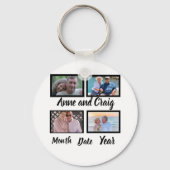 Aangepaste datum Jubileum 4 Fotocollage Sleutelhanger (Voorkant)