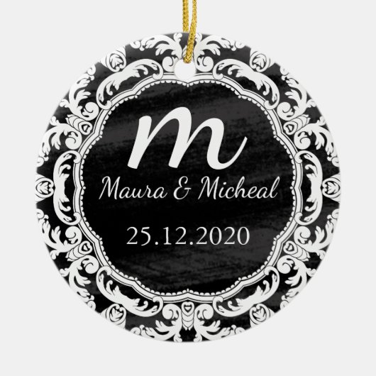 Aangepaste datum van het Monogram van het Chalkboa Keramisch Ornament (Voorkant)