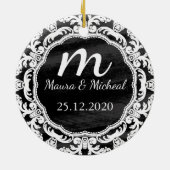 Aangepaste datum van het Monogram van het Chalkboa Keramisch Ornament (Achterkant)