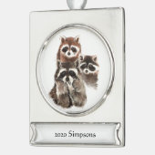 Aangepaste datumnaam Cute Raccoon Family Animal Na Verzilverd Banner Ornament (Links)