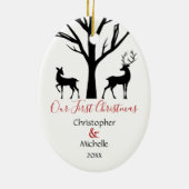 Aangepaste deer Couple in Love Our 1st Kerstmis Keramisch Ornament (Achterkant)