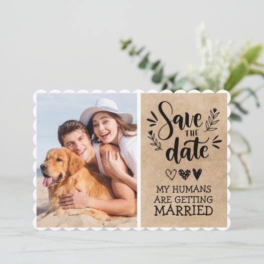 Aangepaste Dog Pet Photo Rustic Save the Date Funn Kaart (Staand voorkant)