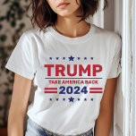 Aangepaste Donald Trump 2024 Neem Amerika terug T-shirt<br><div class="desc">Show uw steun met een Custom Donald Trump 2024 Take America Back T-Shirt. Met de gedurfde slogan "Take America Back" en levendige, patriottische kleuren is dit shirt ideaal om uw betrokkenheid bij de campagne van 2024 te demonstreren. Gemaakt van hoogwaardige, comfortabele stof, het is ontworpen voor een geweldige pasvorm en...</div>