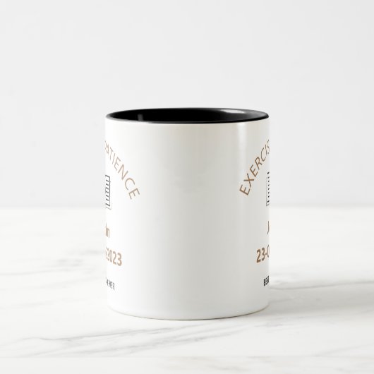 Aangepaste doop 2023 Oefening Patience JW broers Tweekleurige Koffiemok (Center)