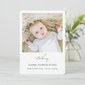 Aangepaste eenvoudige moderne foto-jongen of meisj aankondiging (Staand voorkant)