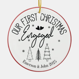 Aangepaste eerste kerst verloofd keramisch ornament