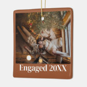 Aangepaste eerste kerst verloofd paar Afbeelding Keramisch Ornament (Links)