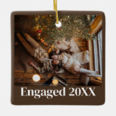 Aangepaste eerste kerst verloofd paar Afbeelding Keramisch Ornament (Voorkant)