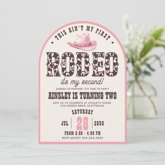 Aangepaste eerste Rodeo Arched Girls 2e verjaardag Kaart (Staand voorkant)