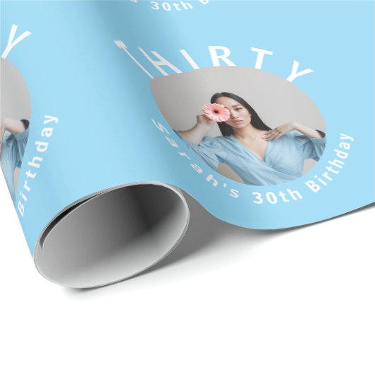 Aangepaste Elegant Blauw 30e Verjaardag Gift Cadeaupapier (Rol Hoek)