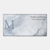Aangepaste Elegante Monogram Lichtblauwe Marmer Bureaumat (Voorkant)