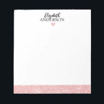 Aangepaste elegante roze glitter notitieblok<br><div class="desc">Dit gepersonaliseerde girly roze glitter notitieblok heeft jouw naam in zwarte tekst met een roze glitter hart en rand. Pas het notitieblok aan met de naam van uw keuze om iemand zich extra speciaal te laten voelen. Maakt een leuk cadeau voor verjaardagen of voor Kerstmis, en perfect voor terug naar...</div>