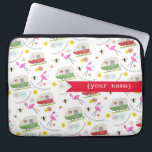 Aangepaste elektronica-tas voor Retro-aanhangwagen Laptop Sleeve<br><div class="desc">Een elektronische zak met illustraties van  kampers,  roze flamingos,  bloemen en bijen.  Personaliseer u met jouw naam aan de voorzijde.</div>
