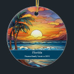 Aangepaste familie Florida Beach Vakantie Keramisch Ornament<br><div class="desc">Schattige faux gebrandschilderd glas strandscène,  personaliseerbare Florida Trip souvenir. Groot voor Kerstmis en familie vakantie aandenken,  of huwelijksreis momento. Maatwerk: Verander onderschrift en jaar om het uniek te maken.</div>