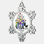 Aangepaste familie met zwarte hond Snowflake-versi Tin Sneeuwvlok Ornament (Rechts)