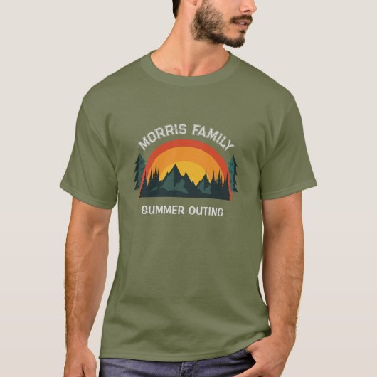 Aangepaste Familie Vakantie Retro Mountain T-shirt (Voorkant)