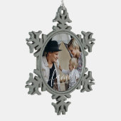 Aangepaste familiefoto met aangepaste naam tin sneeuwvlok ornament (Links)