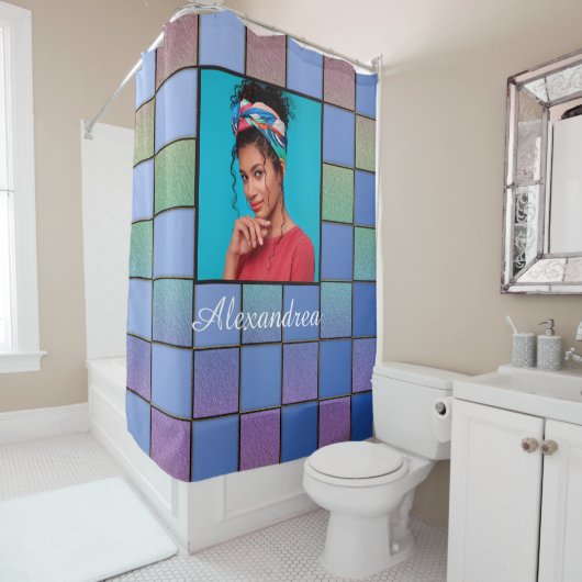 Aangepaste familiefoto Modern script Personalisere Douchegordijn (In situ)