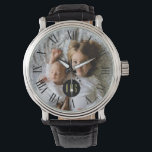 Aangepaste familiefoto | Monogram | Romeins cijfer Horloge<br><div class="desc">Upload uw favoriete foto van Instagram, telefoon of uw thuiscomputer naar dit aangepaste horloge met uw monogram in een zwart cirkelvormige lijst dat in het midden is gecentreerd. Op de buitenranden van het horloge zijn hoge Romeinse cijfers. *******Als uw foto wordt afgesneden, gebruik dan de functie 'Bewerk dit ontwerp' of...</div>