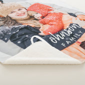 Aangepaste familiefunctie voor foto en naam sherpa deken (3/4)