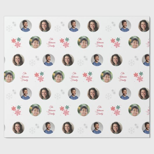 Aangepaste familienaam en 3 foto's voor het kerstf cadeaupapier (Vlak)