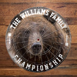 Aangepaste familienaam gepersonaliseerde Beer foto Dartbord<br><div class="desc">Voeg je familienaam toe en creëer gemakkelijk je gepersonaliseerde familienaam dartboard. Klik op de knop PERSONALISEREN om de tekstkleur te wijzigen.</div>