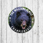 Aangepaste familienaam gepersonaliseerde zwart Bee Dartbord<br><div class="desc">Voeg je familienaam toe en creëer gemakkelijk je gepersonaliseerde familienaam dartboard. Klik op de knop PERSONALISEREN om de tekstkleur te wijzigen.</div>